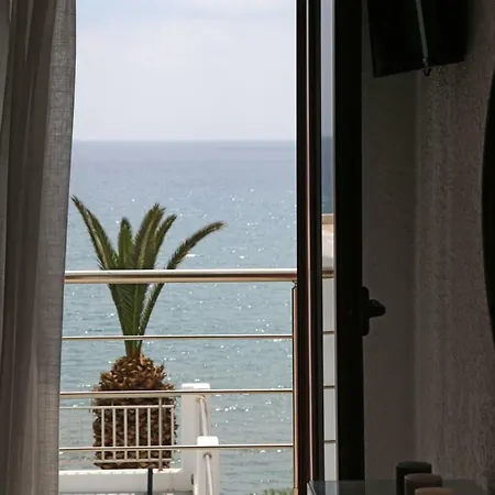 Apartment Blue Ocean Makrýgialos