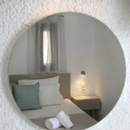 Blue Ocean Apartment *